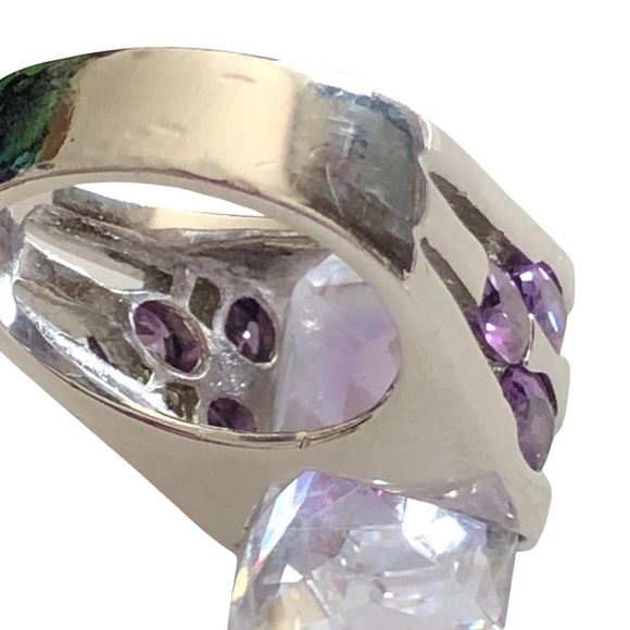 18K Gold E Purple Cubic Zirconia 2 tone silver Statement Ring Size 7.5 16gram - Picture 16 of 16